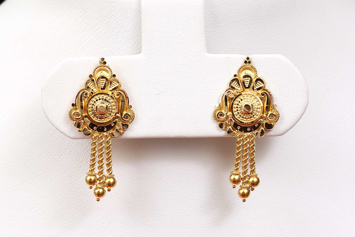 Vintage Heroines 22kt Gold Earring
